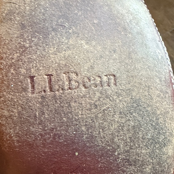 Vintage L.L. Bean hand sewn leather moccasins - Size 9 - Picture 5 of 9
